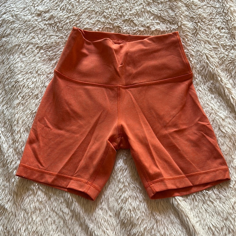 Wunder Under 6” Biker Shorts